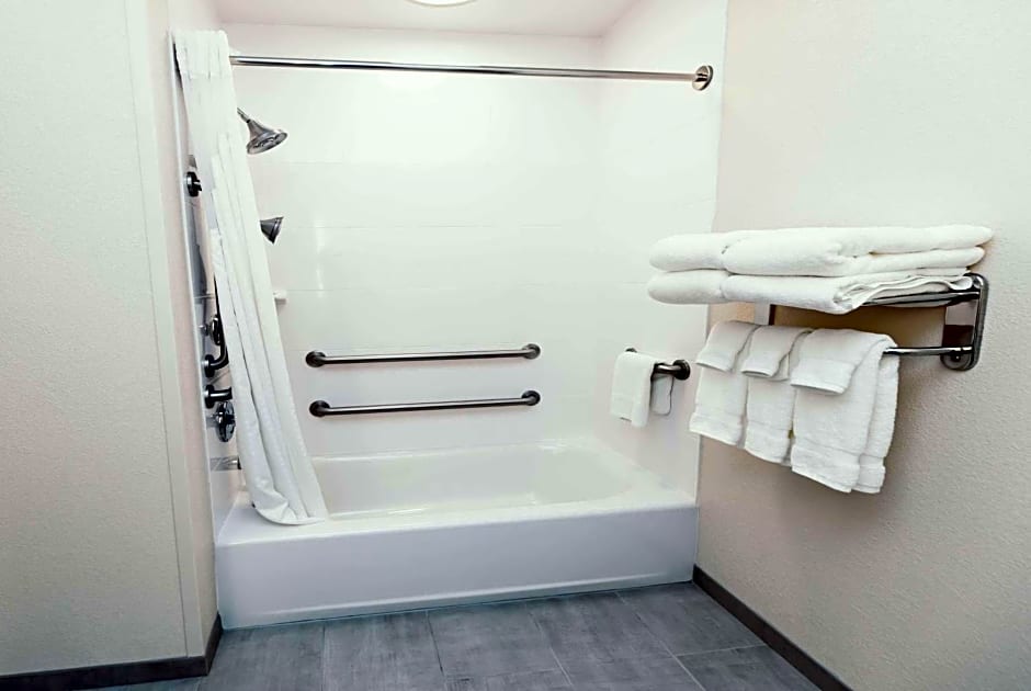 La Quinta Inn & Suites by Wyndham Ankeny IA - Des Moines IA