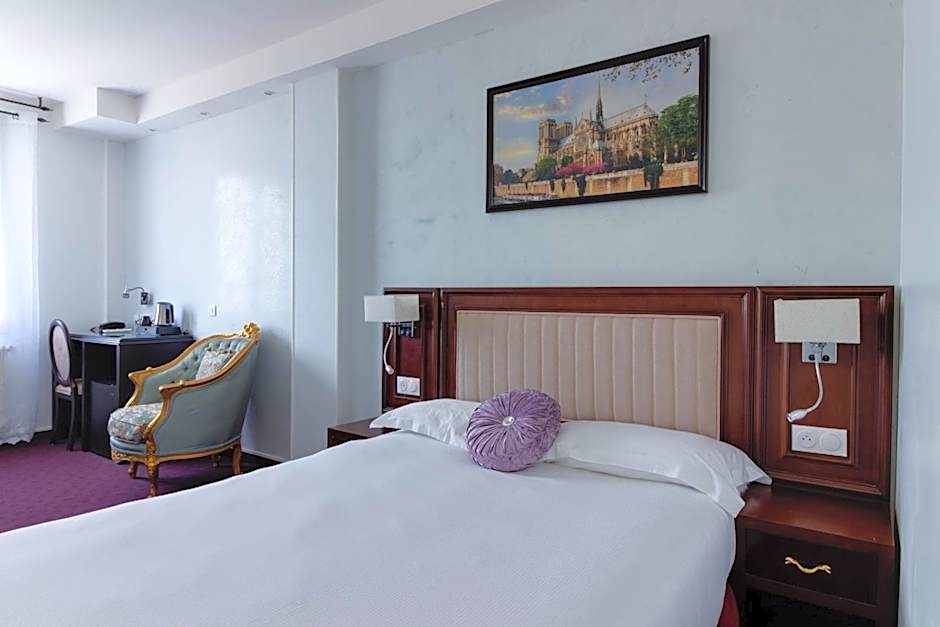 HOTEL ROYAL Paris Ivry
