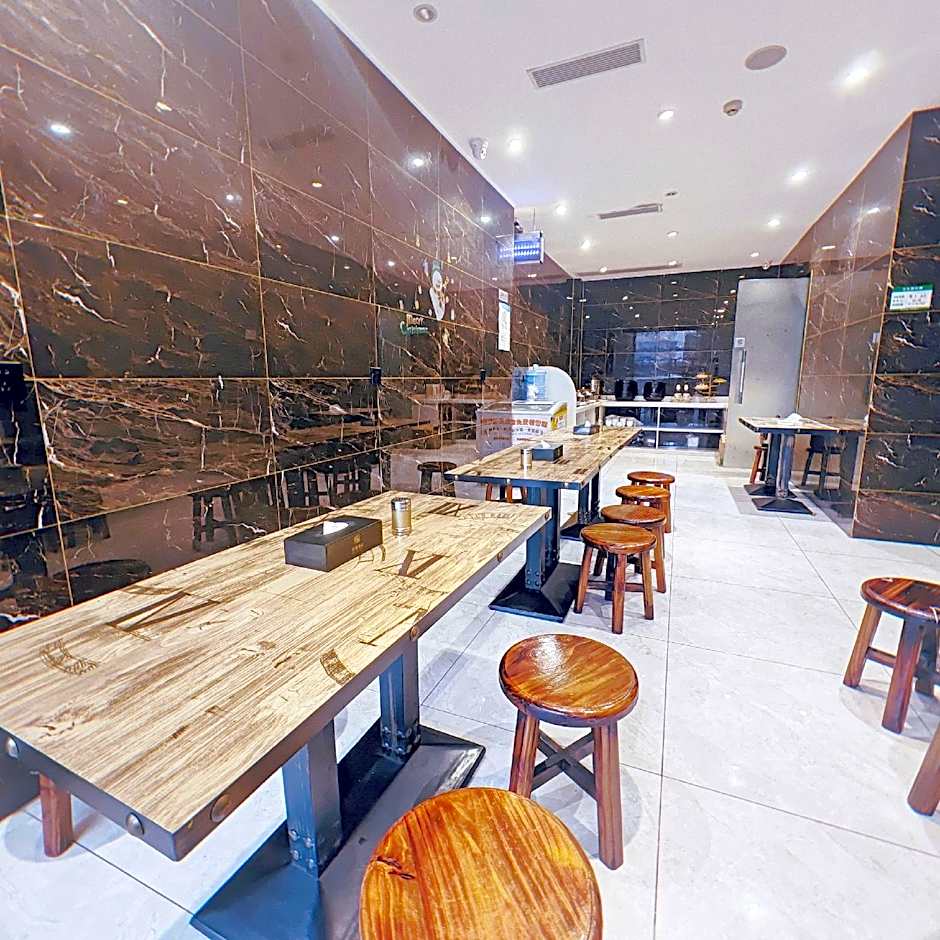 ZMAX Hotel Guangzhou Tianhe Sports Center East Metro Station