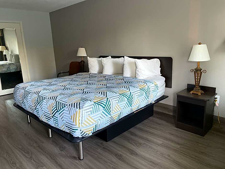 Motel 6 Birmingham, AL - Medical Center - nverness Hwy 280