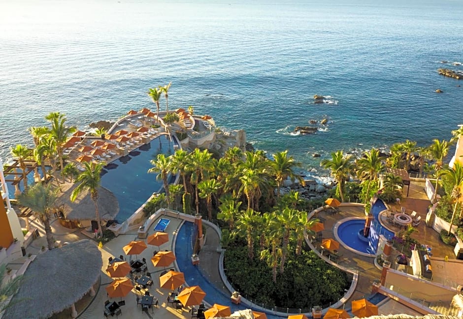 Sirena del Mar by Vacation Club Rentals