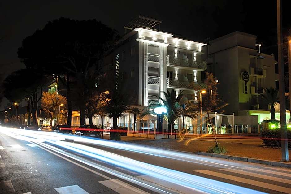 Hotel Vela D'Oro