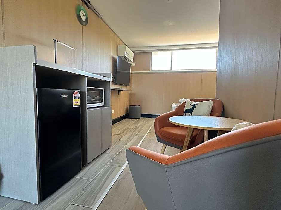 Airway Motel