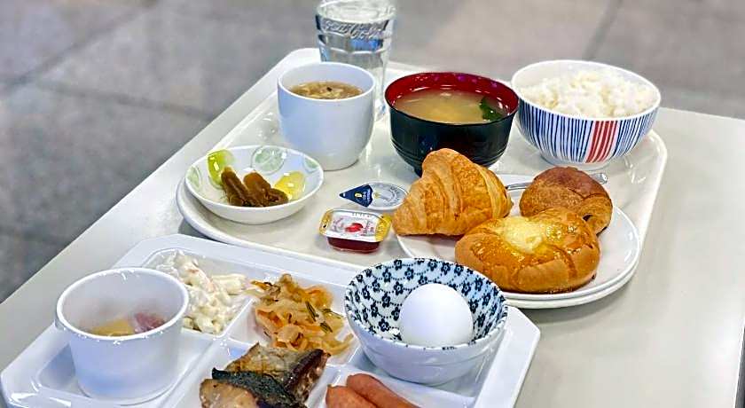 Center Hotel Narita 1