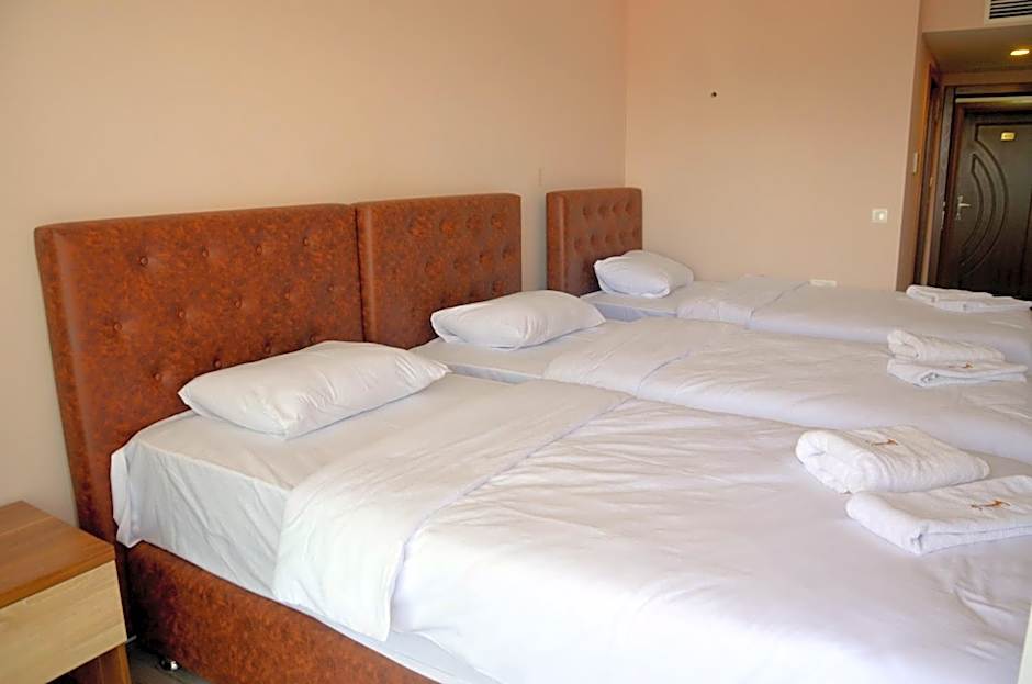 HOTEL IMPERIAL STRUGA