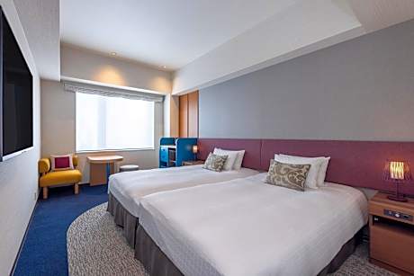Standard Twin Room with Washing Machine