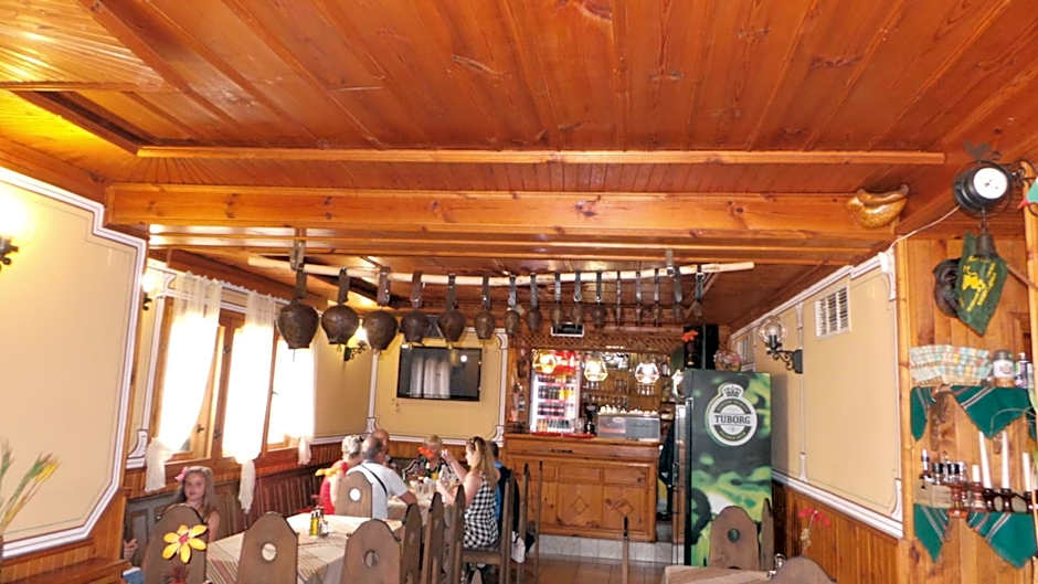 Chuchura Family Hotel