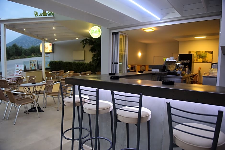 Blue Horizon Apartments