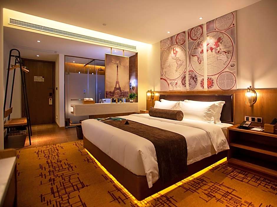 James Joyce Coffetel· Wuhan Wangjiawan Taojialing Metro Station