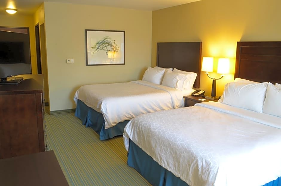 Holiday Inn Express Waterloo-Cedar Falls