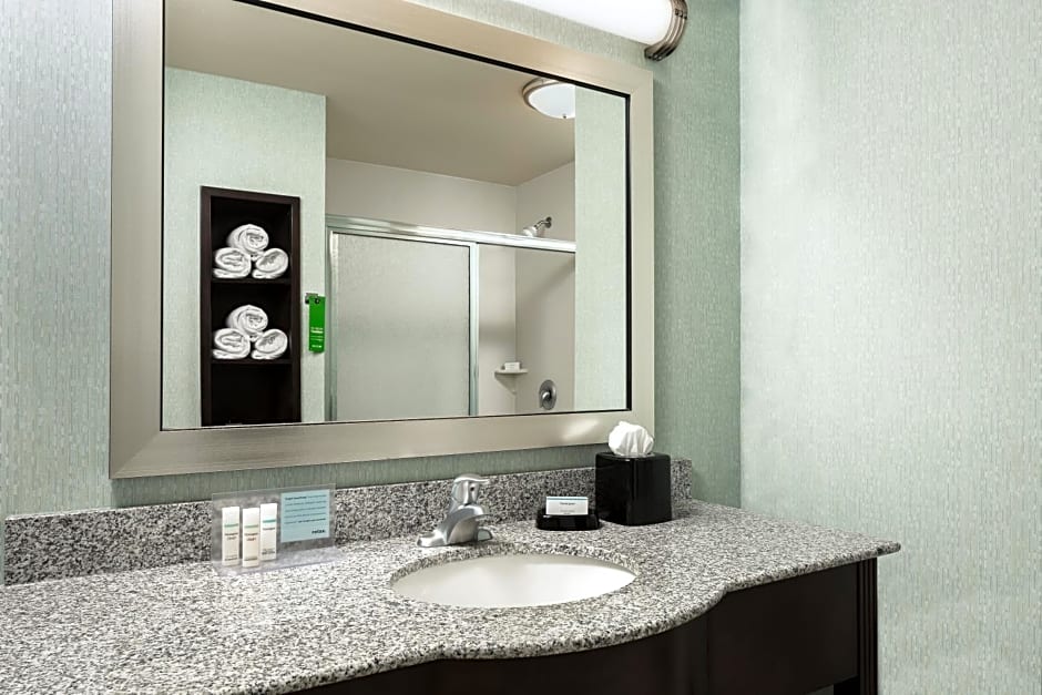 Hampton Inn and Suites - Lincoln Northeast