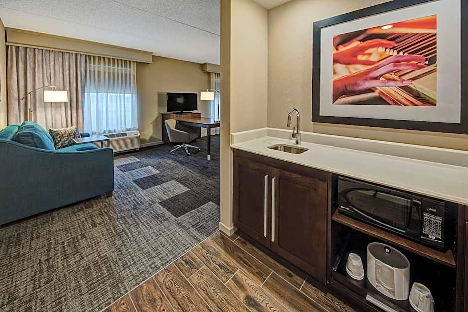 Hampton Inn & Suites By Hilton Nashville Hendersonville TN