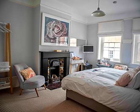 Deluxe King or Twin Room