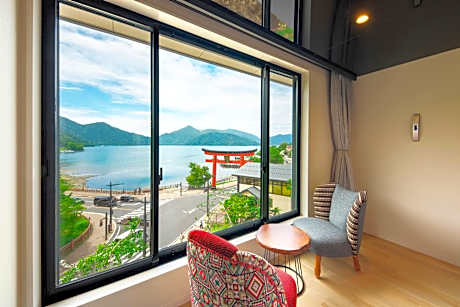 Standard Twin Room and Lake Chuzenji View