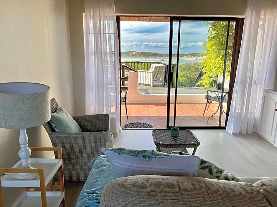 i-LOLLO Bed & Breakfast at the River Mouth