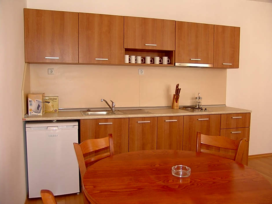 Apart Hotel Kasandra