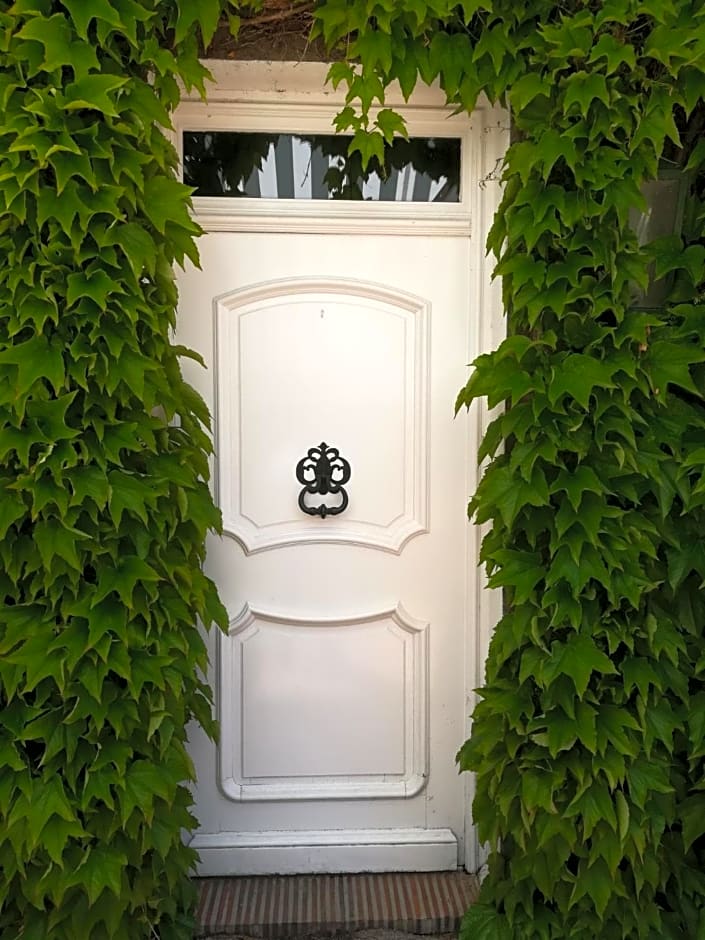 Maison Angulus Ridet