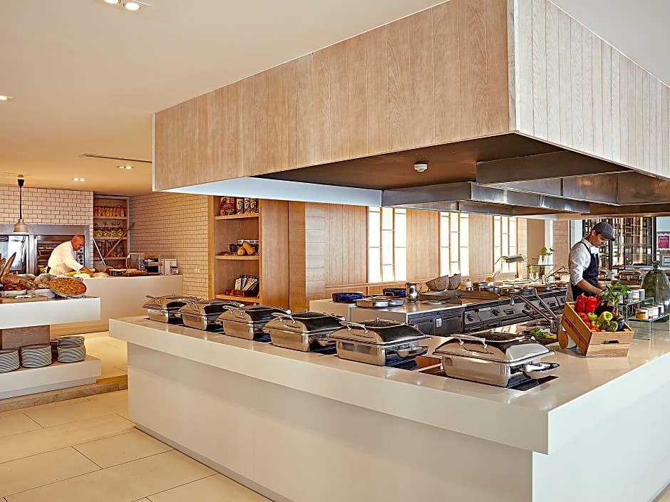 Grecotel LUX ME White