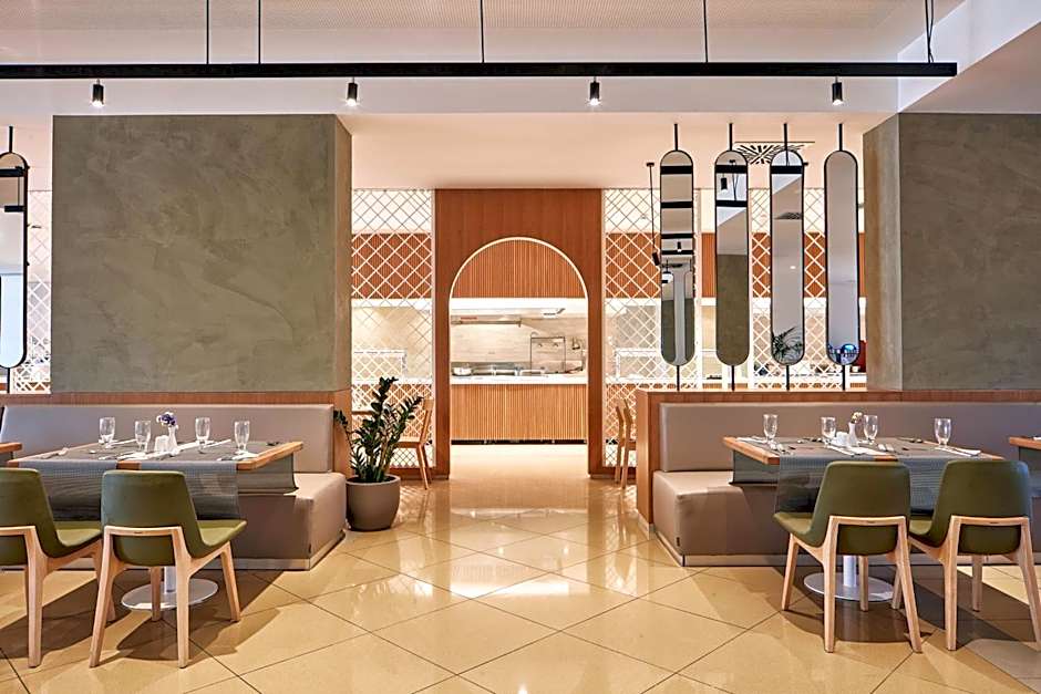 Atlantica Marmari Palace