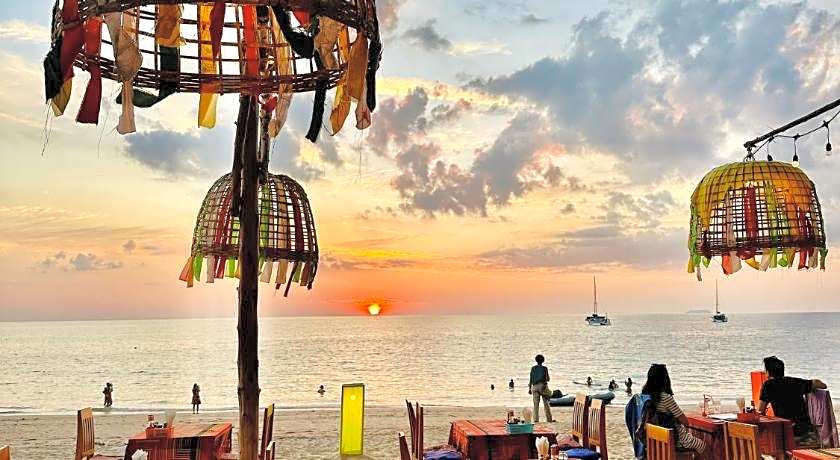 Lanta L.D. Beach Bungalows