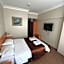 Altinnal Hotel