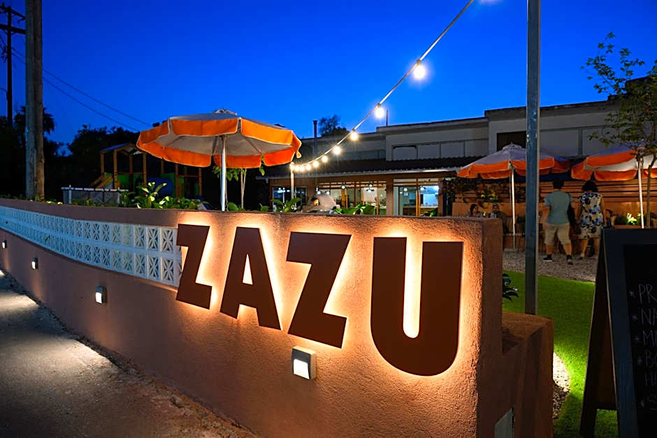 Aquarius Beach Hotel