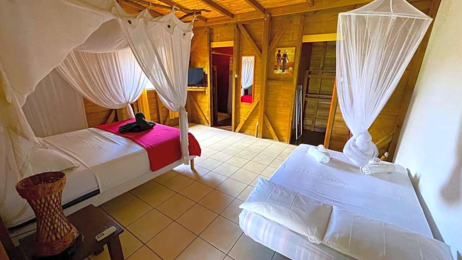 Gite LES CALEBASSIERS