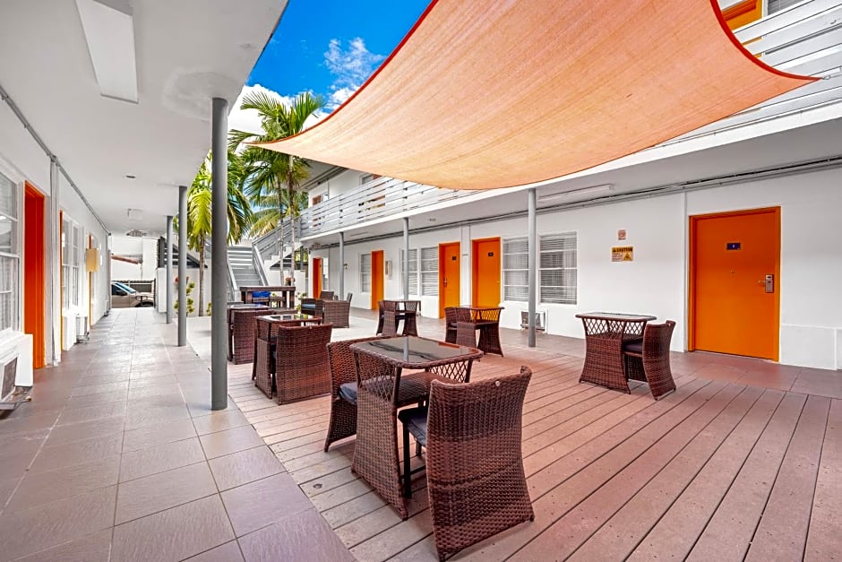 Travelodge by Wyndham Miami Biscayne Bay