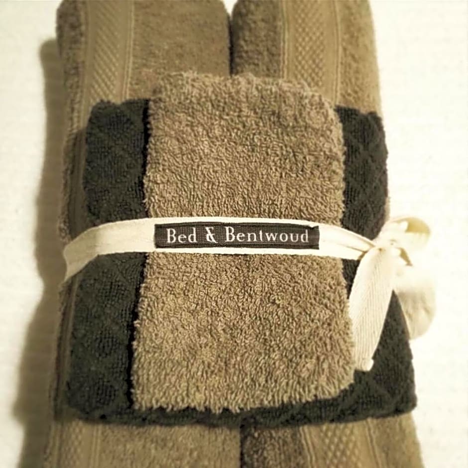 Bed & Bentwoud