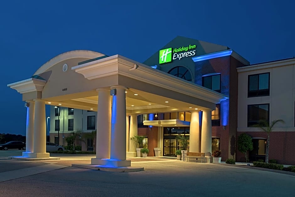 Holiday Inn Express & Suites Sebring, an IHG Hotel