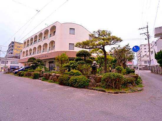 Nago Business Hotel