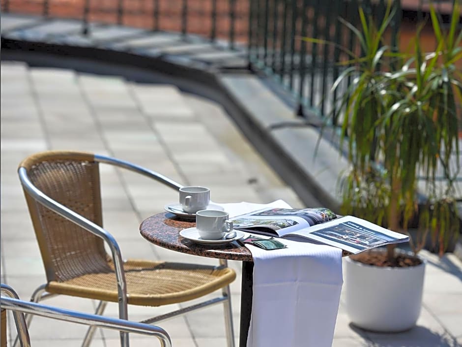 EA Hotel Royal Esprit