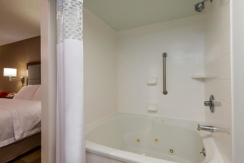 Hampton Inn Buffalo-Airport Galleria Mall