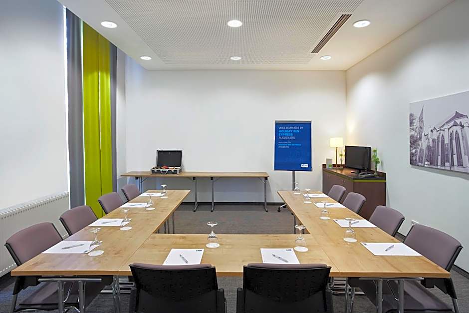 Holiday Inn Express Augsburg By IHG