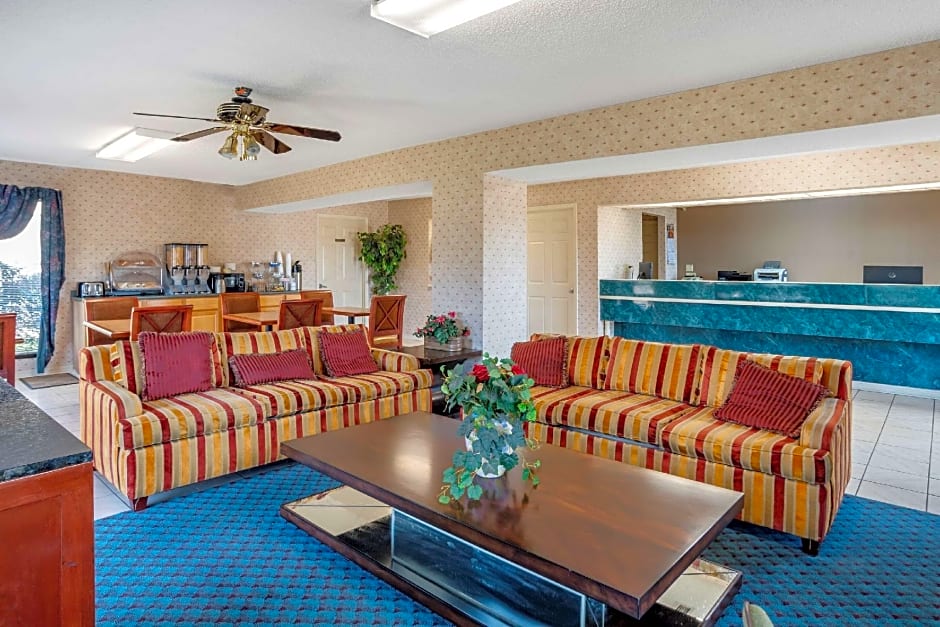 Econo Lodge Pearl - Jackson