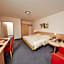 Hotel Filderland-Stuttgart Messe Airport - Free Parking