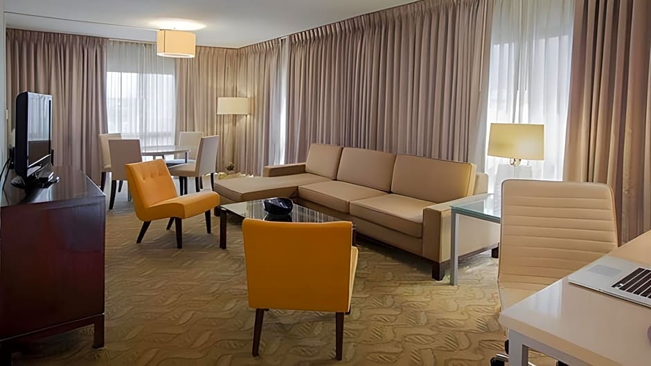 Wyndham Rochester Downtown