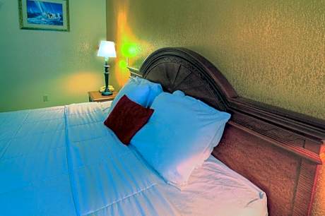 King Suite with Bunk Bed