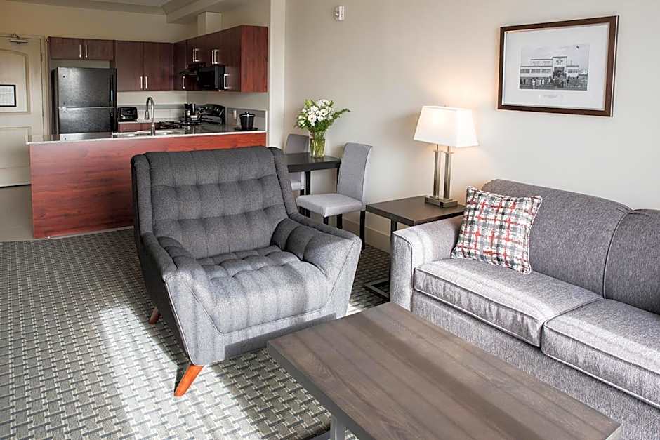 Chateau Nova Yellowknife