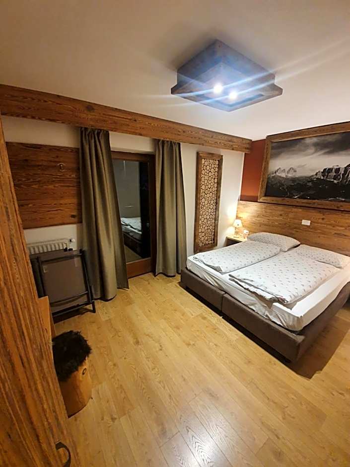 Garni Eden Bed and breakfast