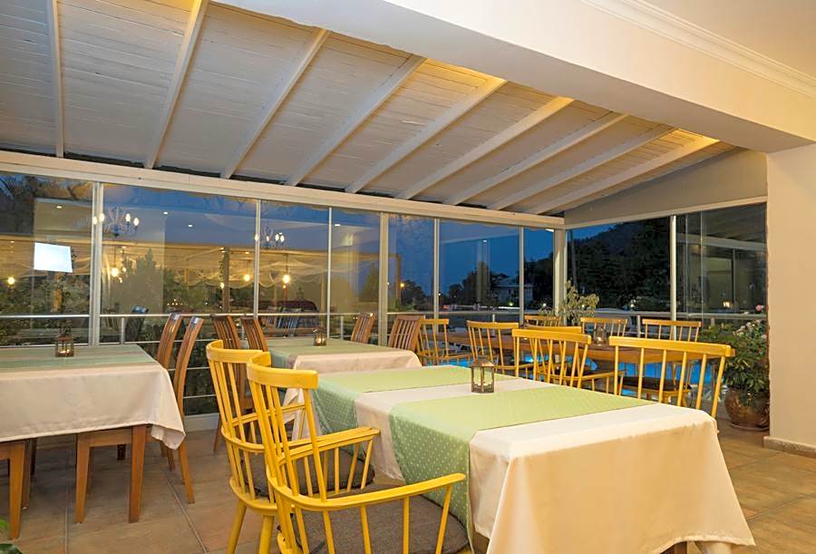 Otto Palace Boutique Hotel 