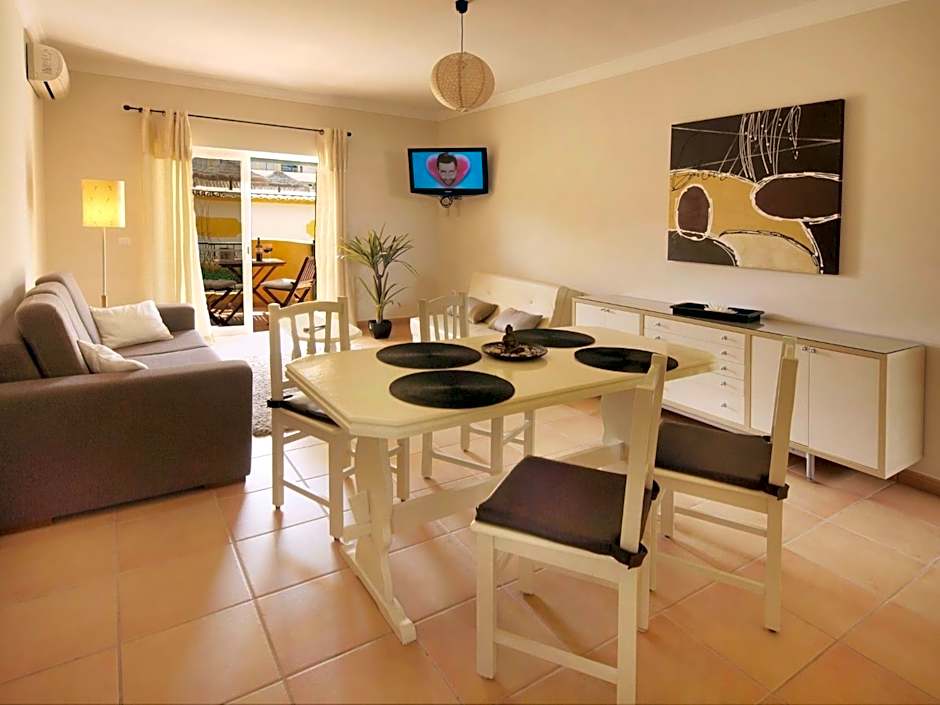 Giramar Apartamentos Turisticos