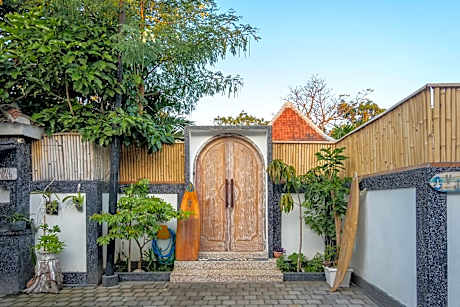 Madeira Javanese Joglo, Jimbaran