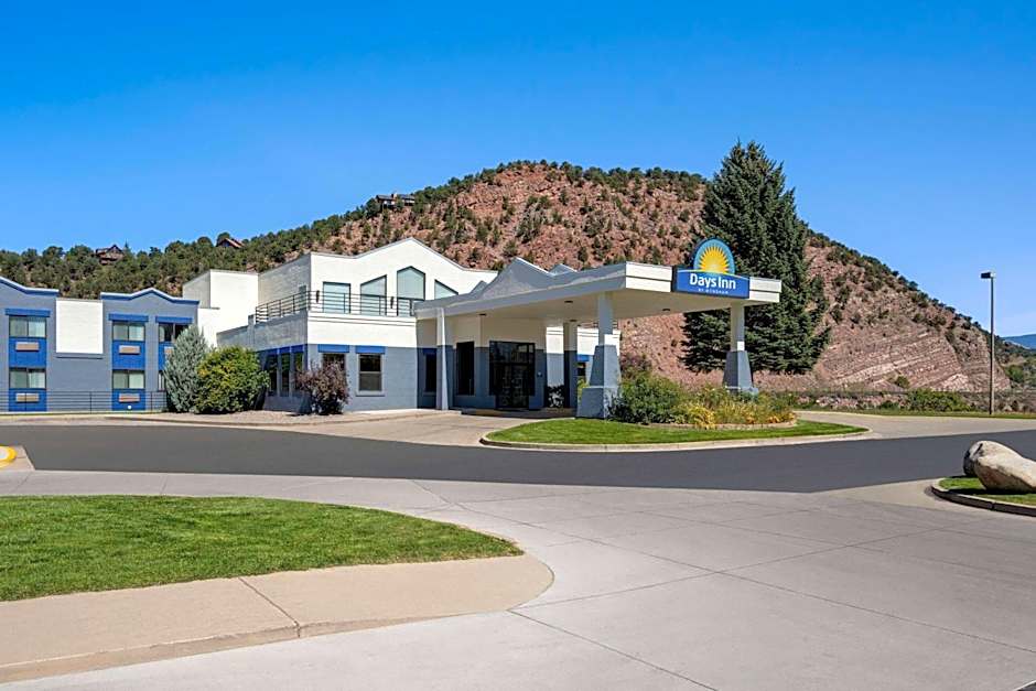 Days Inn by Wyndham Carbondale