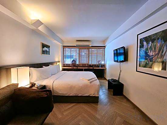 Somewhere to Escape - Hometel