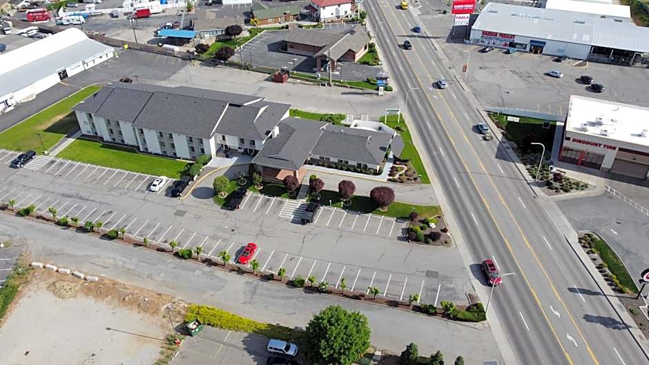 Clarion Pointe Wenatchee