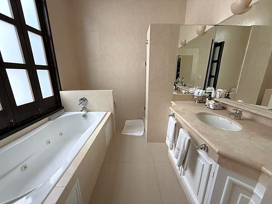Ébano Hotel Boutique