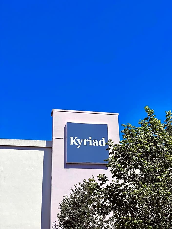 Kyriad Nemours