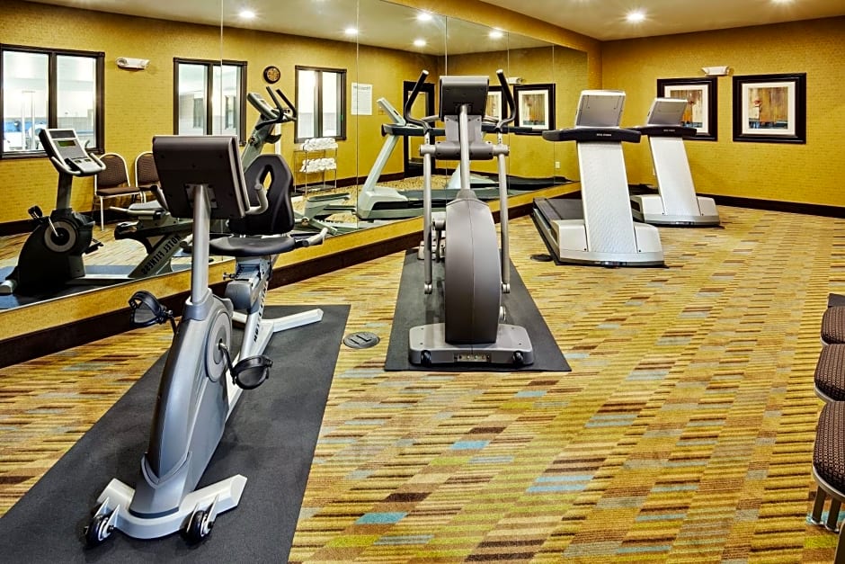 Holiday Inn Express and Suites Limerick-Pottstown By IHG