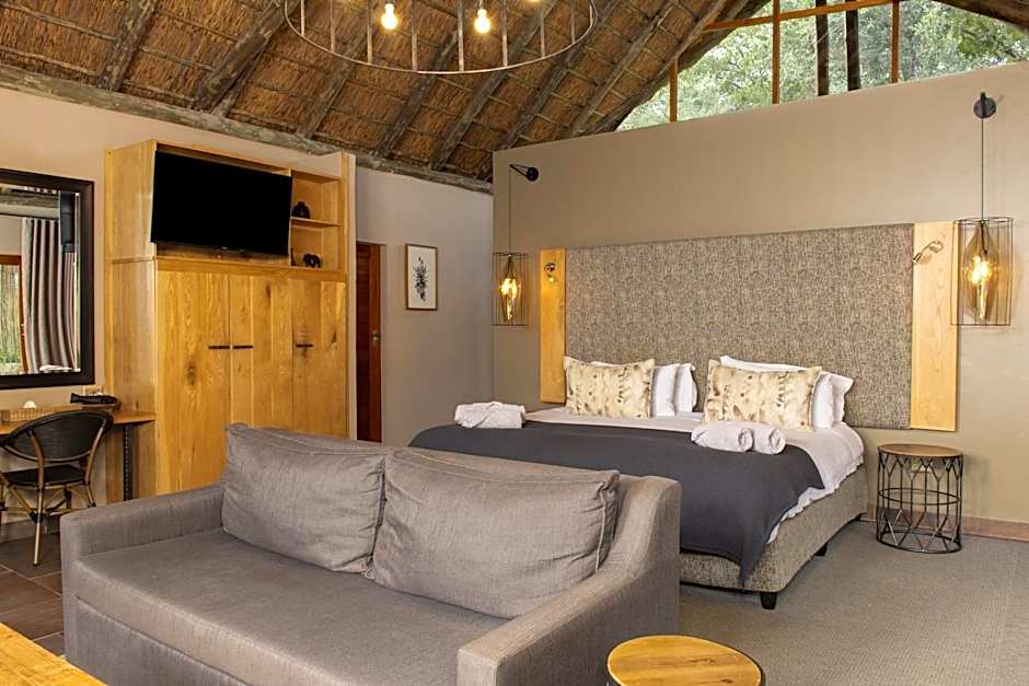 Black Rhino Game Lodge